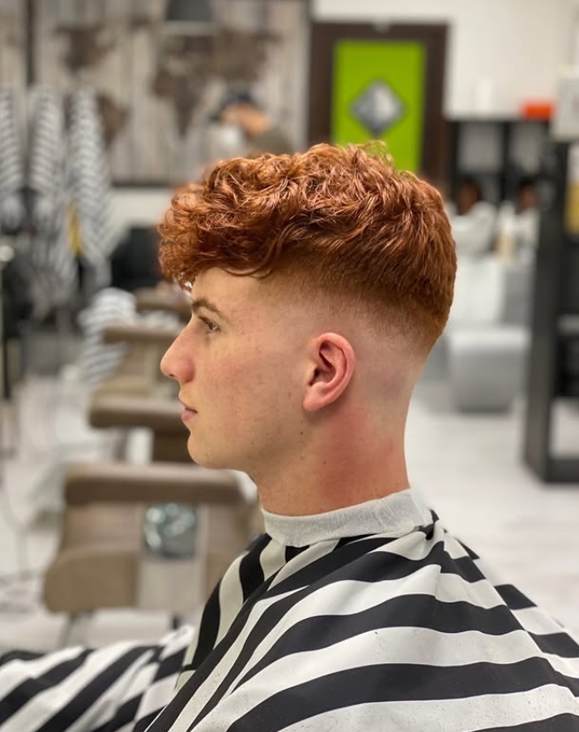 Taglio capelli uomo professionale
